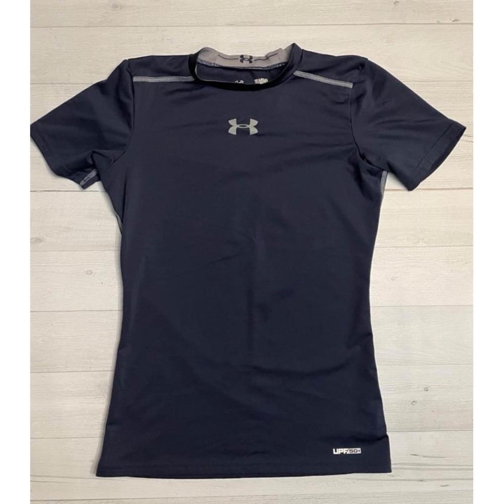 Under Armour boys fitted UPF 50 navy blue short sleeve shirt youth large